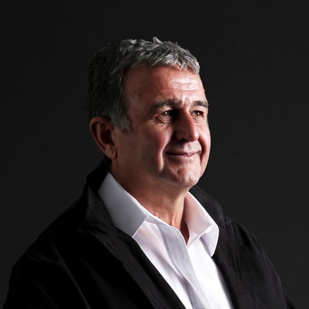 Hannes Viljoen, CEO: Momentum Metropolitan Health.