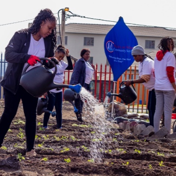 Mandela month campaign in collaboration with Meals on Wheels.